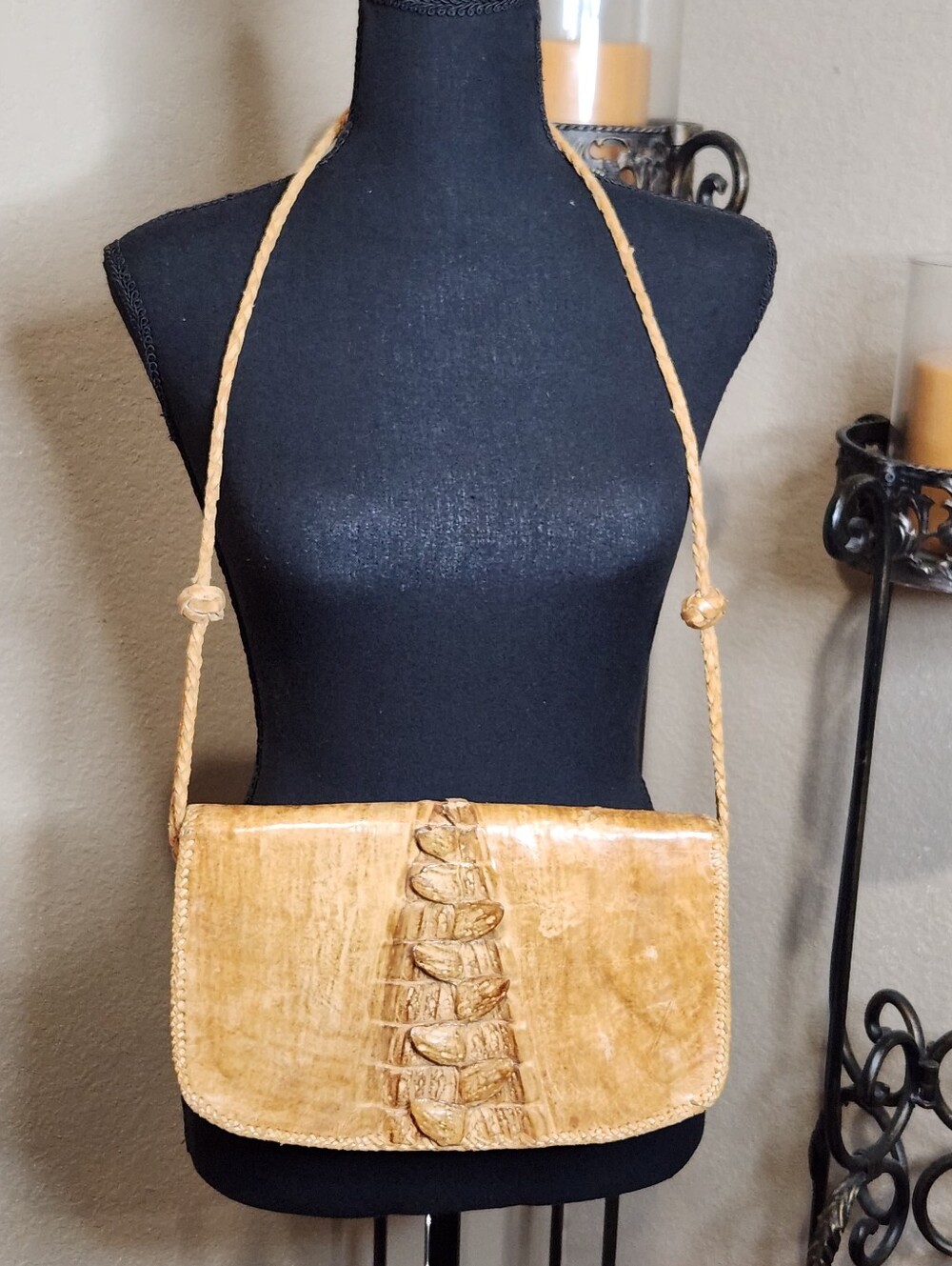 Vintage 1950's Hornback Tan Alligator Purse with Braided Detail